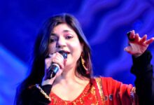 Alka Yagnik loses hearing after viral attack