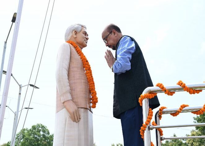 CM garlanded Atal's statue