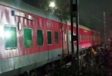 Swatantrata Senani Express Stoning: Windows Shattered